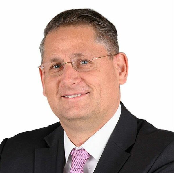 Tobias Schmid
