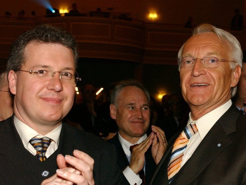Markus Ferber im Gespräch mit Edmund Stoiber im Europawahlkampf 2004