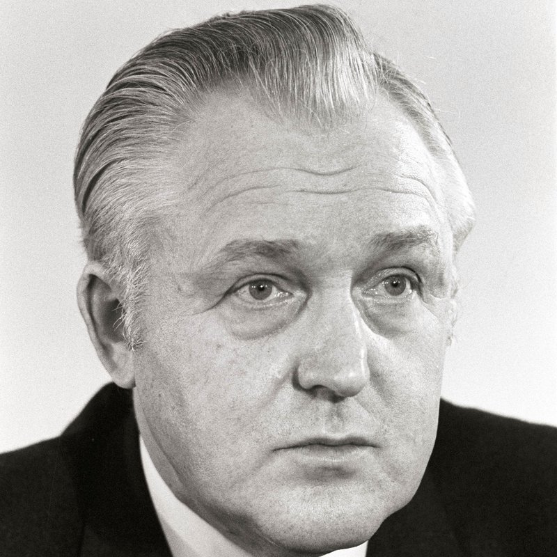 Oscar Schneider