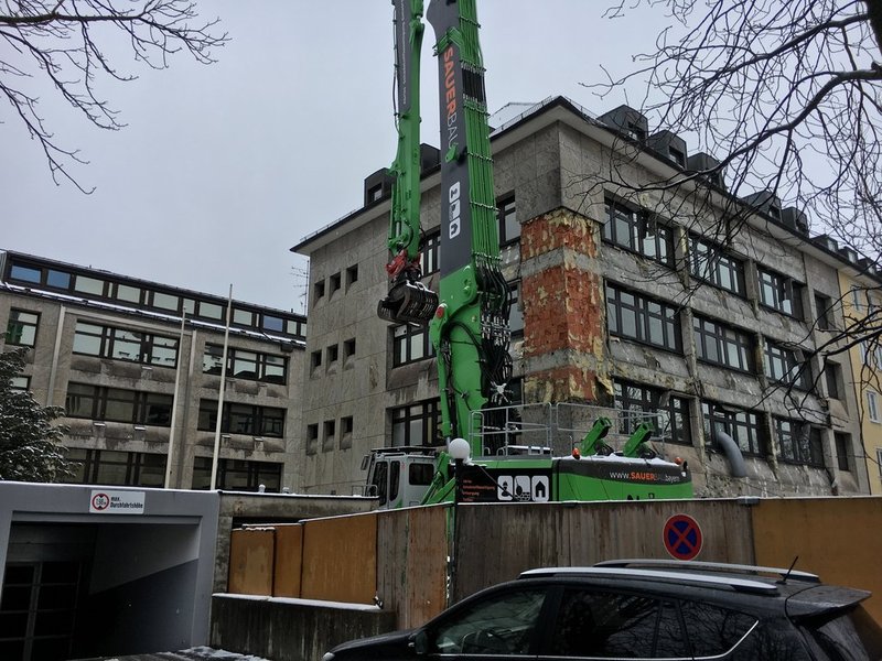 Abbrucharbeiten ehemalige CSU-Landesleitung in der Nymphenburger Straße
