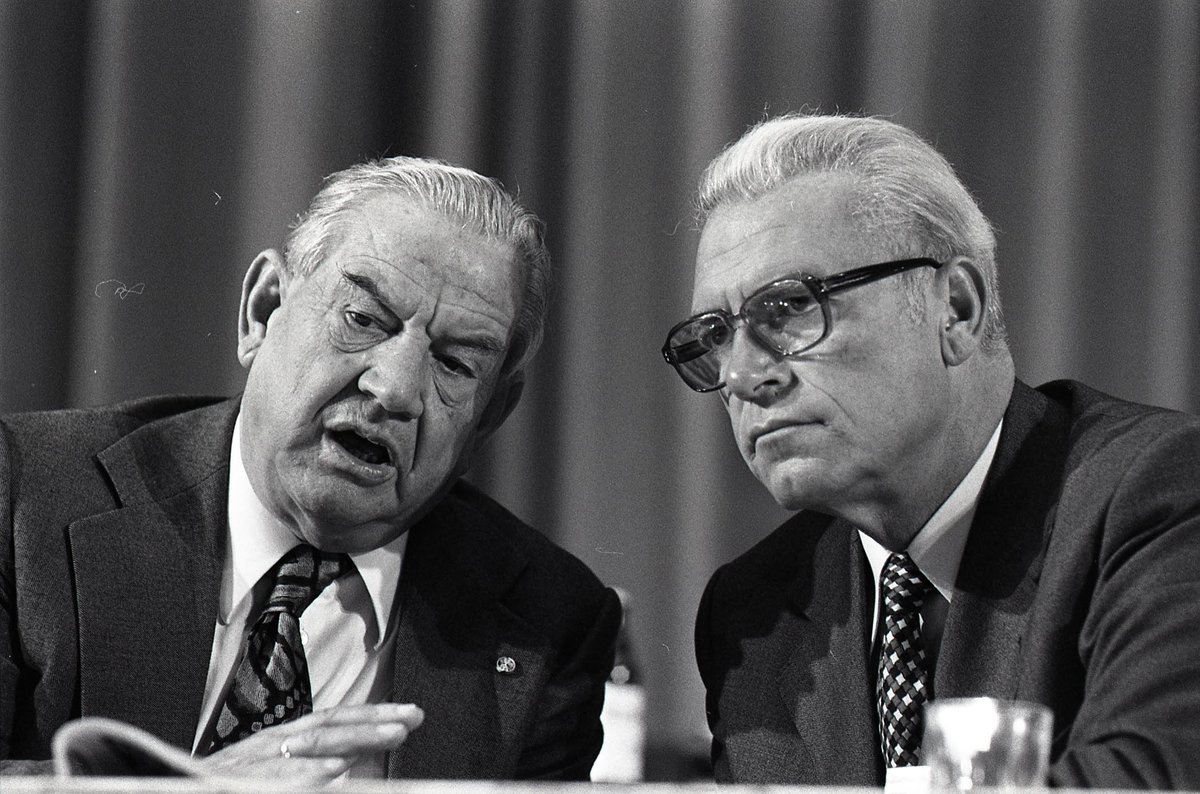 Alfons Goppel und Franz Heubl auf dem CSU-Parteitag im September 1975 in München