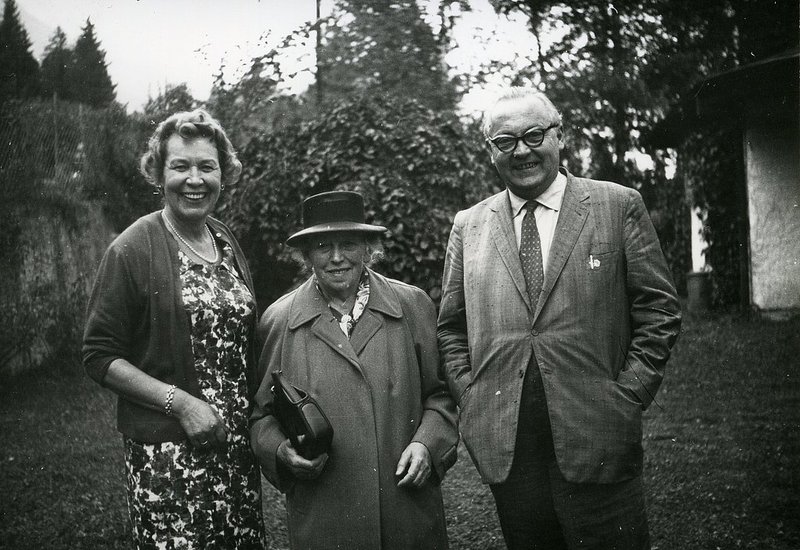 Ilse Zwicknagl, geb. Klöckner, Walburga Strauß und Max Zwicknagl in Rott am Inn